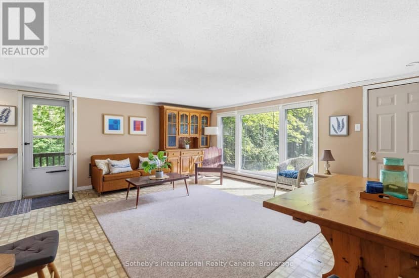 3583/87 Southwood Beach Boulevard — photo 35 of 40
