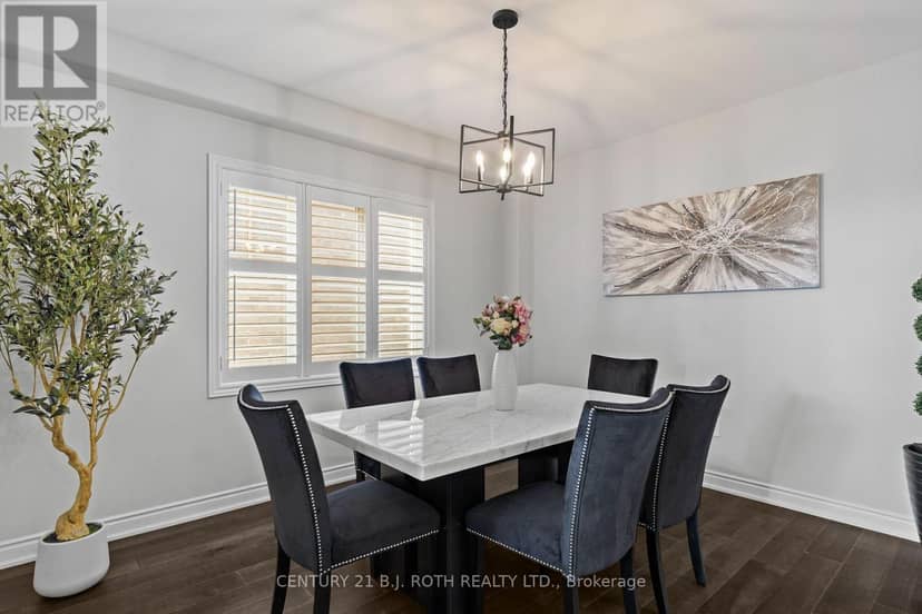 2970 Monarch Drive — photo 9 of 37