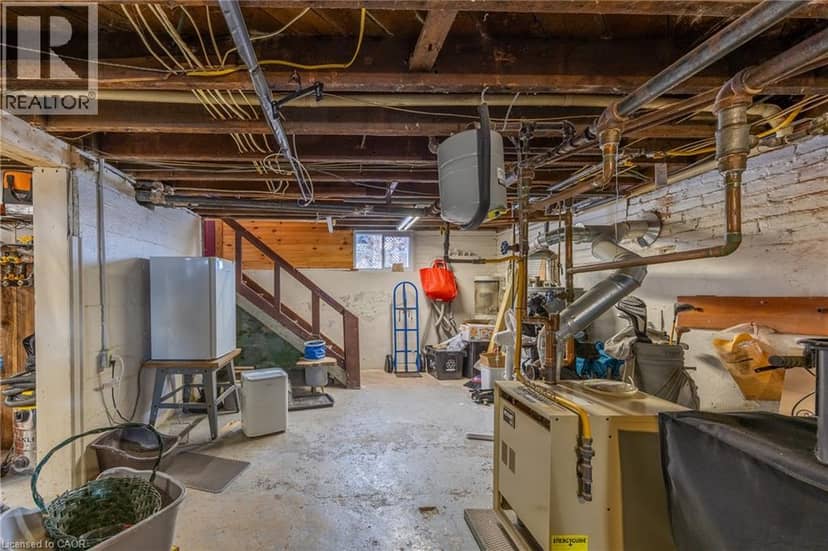 244 KENT Street S — photo 24 of 34