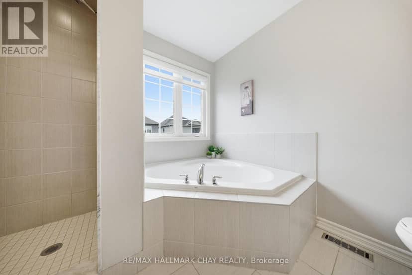 215 Breton Street — photo 21 of 40