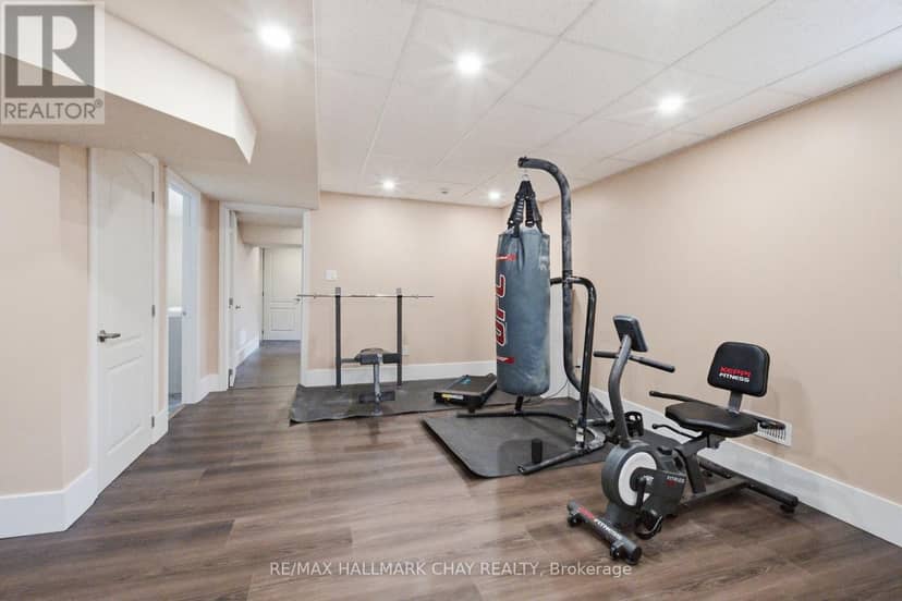 215 Breton Street — photo 35 of 40