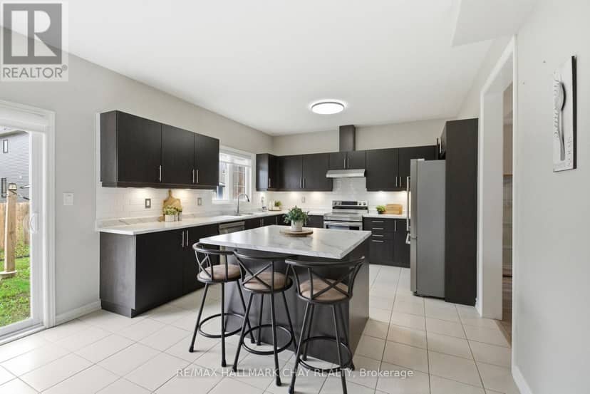 215 Breton Street — photo 9 of 40