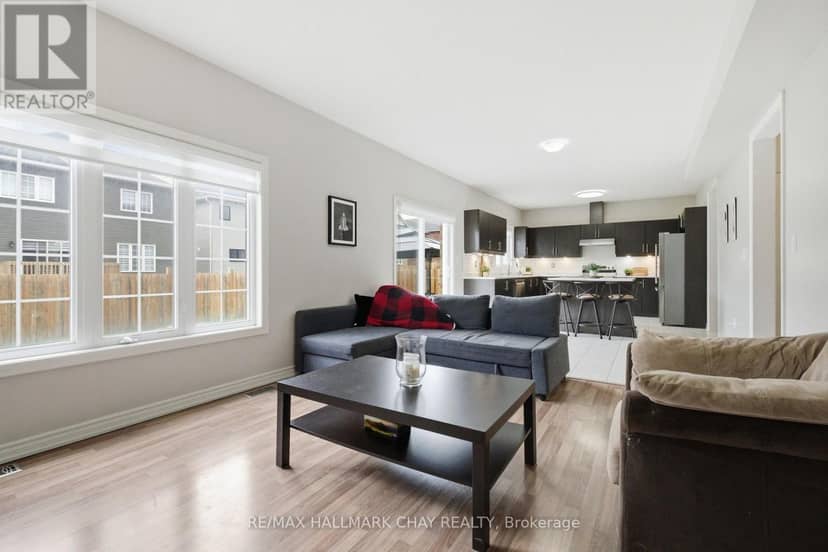 215 Breton Street — photo 8 of 40