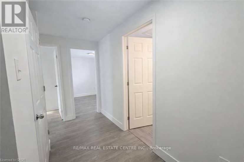 92 Copperfield Crescent — photo 11 of 30