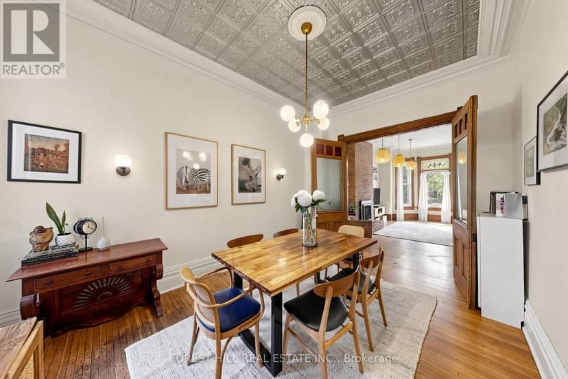 58 Nassau Street — photo 3 of 38