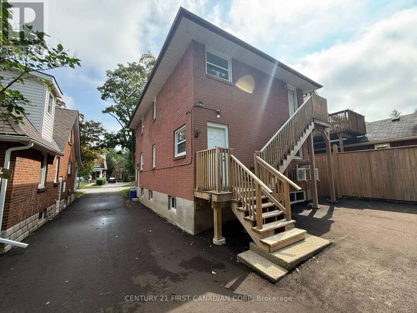 17 Carfrae Crescent, London South, photo 3