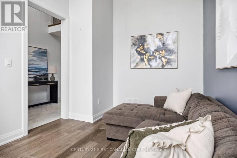 1909 Boardwalk Way, London South, photo 8