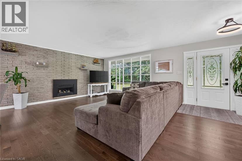 138 REICHELD Road — photo 8 of 40