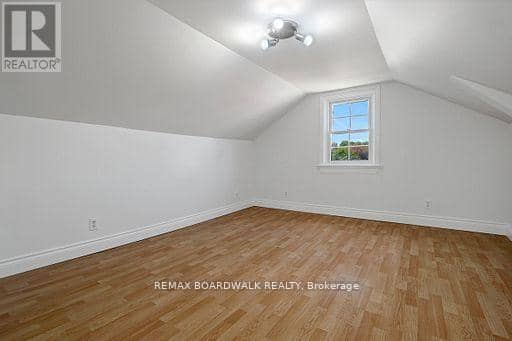 96 York Street — photo 19 of 33