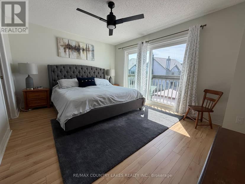 12 - 30 Laguna Parkway — photo 35 of 40