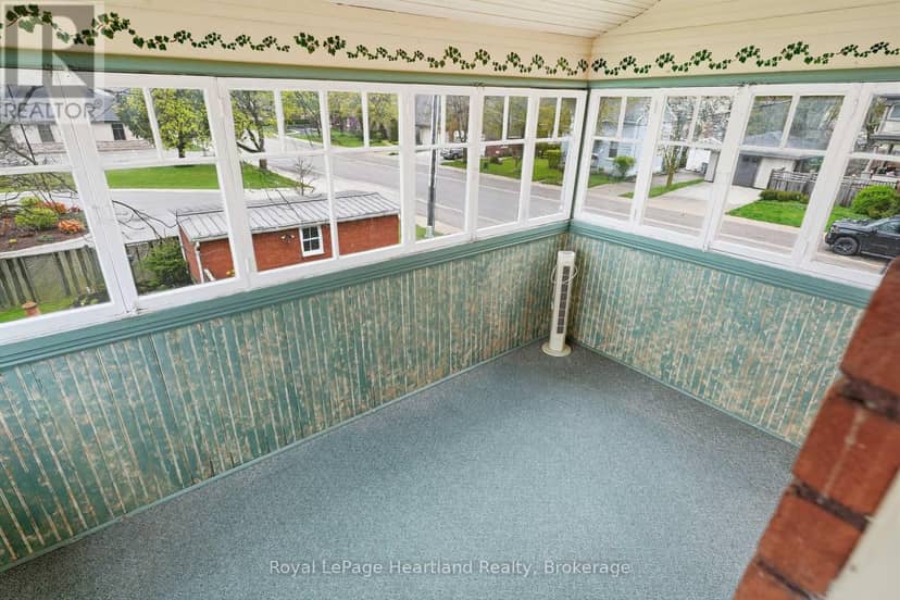 138 St. David Street — photo 27 of 40
