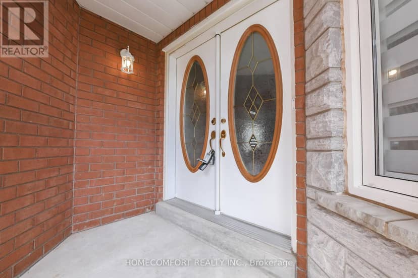 3557 Old Orchard Park Drive, Mississauga, photo 3