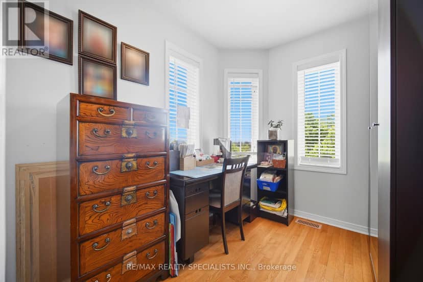 1 - 3071 Treadwells Drive — photo 28 of 38