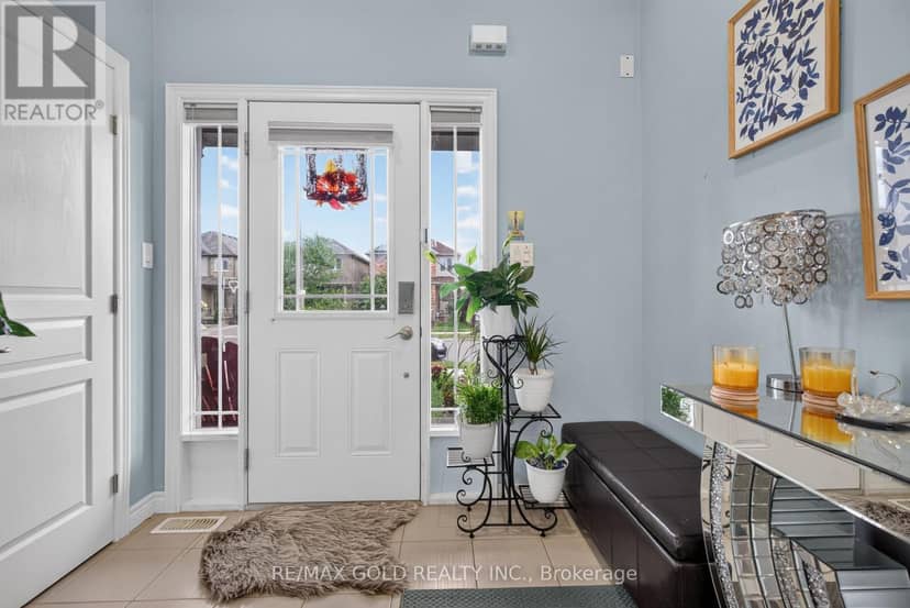 56 Chamomile Drive, Hamilton, photo 6