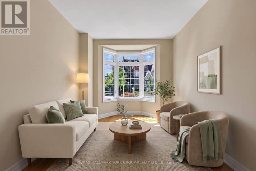 36 Alex Campbell Crescent — photo 3 of 40