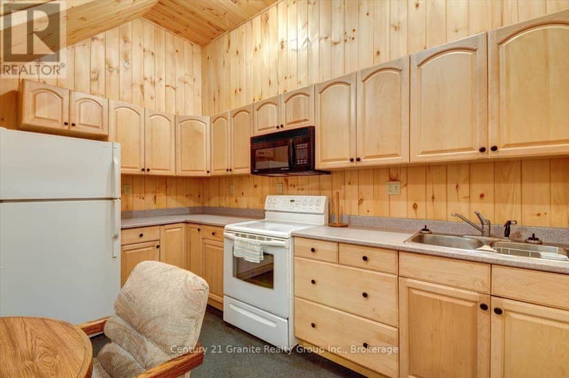 2128 Old Hastings Road — photo 34 of 40