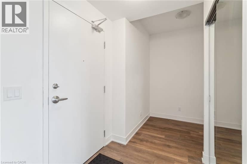 297 OAK WALK Drive Unit# 1605 — photo 5 of 24