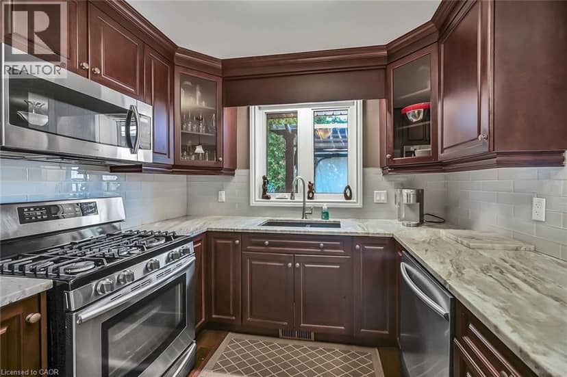 50 KEITH Street — photo 10 of 40