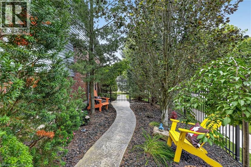 514 PARROTT Place — photo 9 of 40