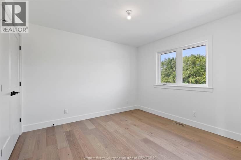 1220 Campana Crescent — photo 14 of 21