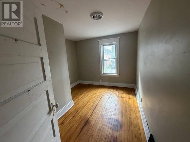 246 St James ST — photo 14 of 21