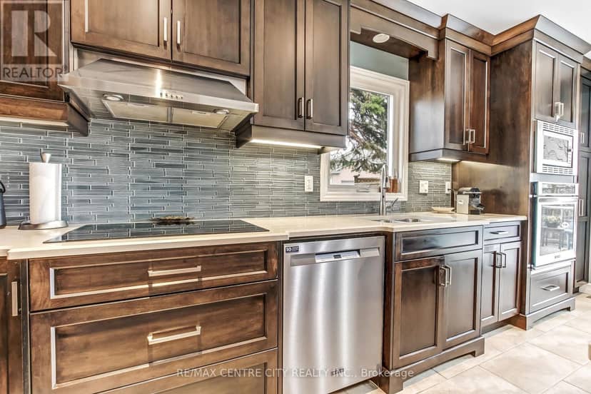 39 - 145 North Centre Road — photo 11 of 39