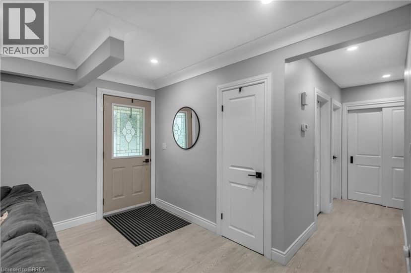 18 KINGSMOUNT Crescent, Brantford, photo 7