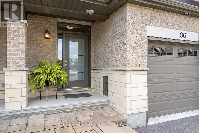96 Porter Street — photo 2 of 39