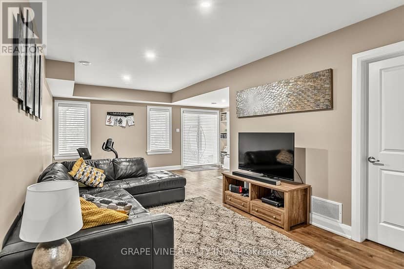 96 Porter Street — photo 33 of 39