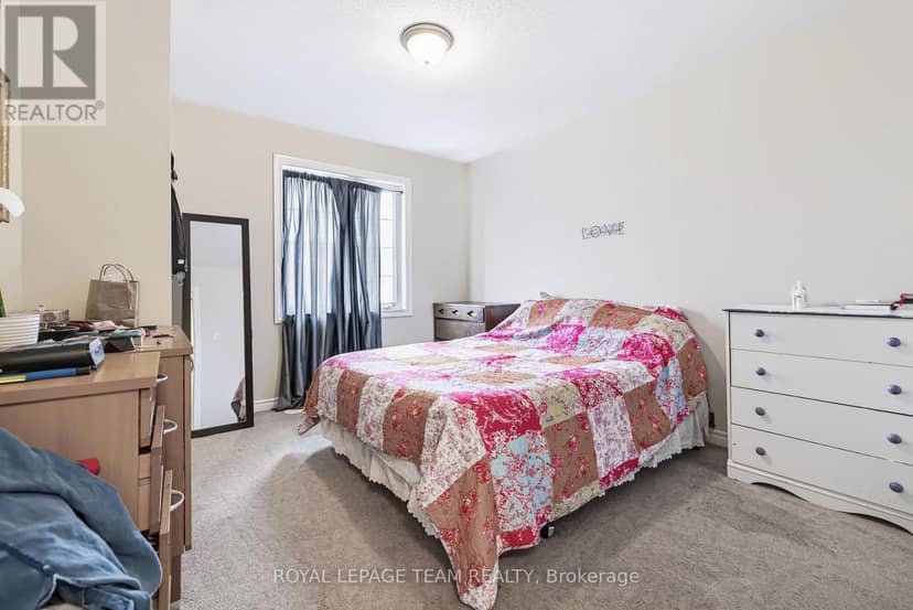 2510 Nutgrove Avenue — photo 12 of 16