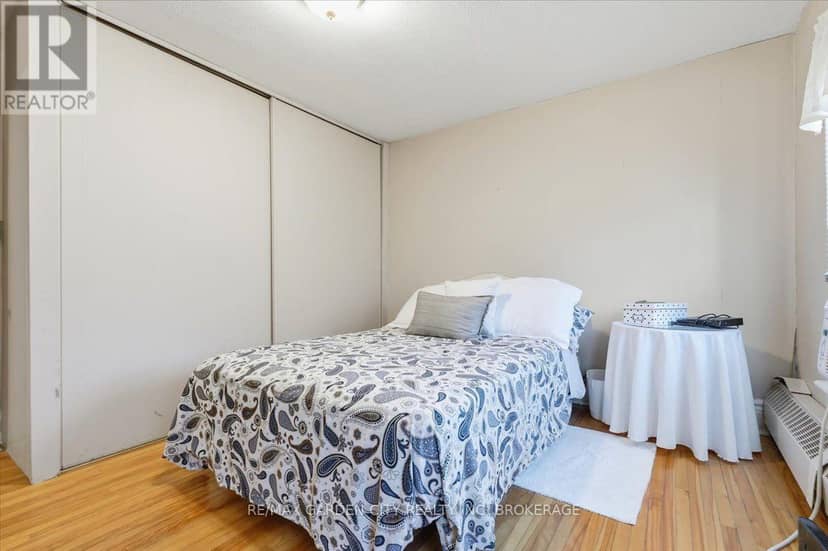 70 Lowell Avenue — photo 16 of 40