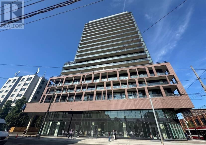 328 - 285 Dufferin Street — photo 1 of 30