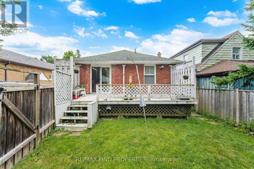 36 Pinegrove Avenue — photo 32 of 35