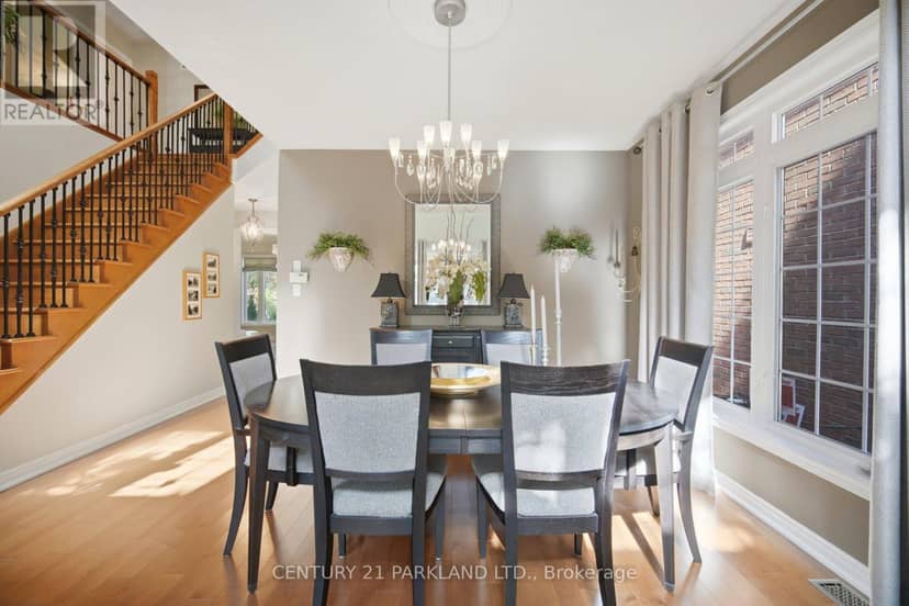 148 Vellore Avenue, Vaughan, photo 7
