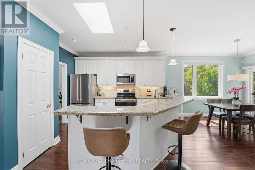50 Thicketwood Avenue — photo 7 of 34