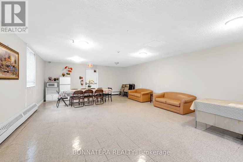 905 - 3065 Queen Frederica Drive — photo 30 of 40