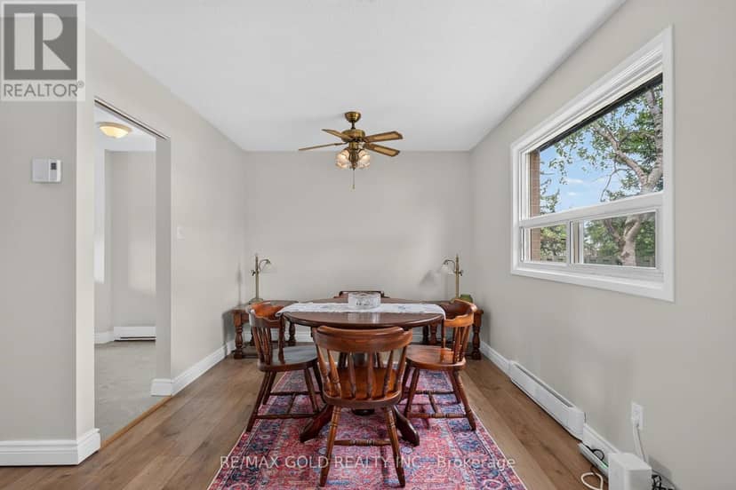 13 Gold Pine Court — photo 14 of 40