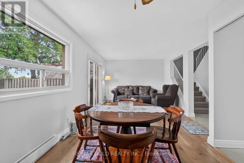 13 Gold Pine Court — photo 16 of 40