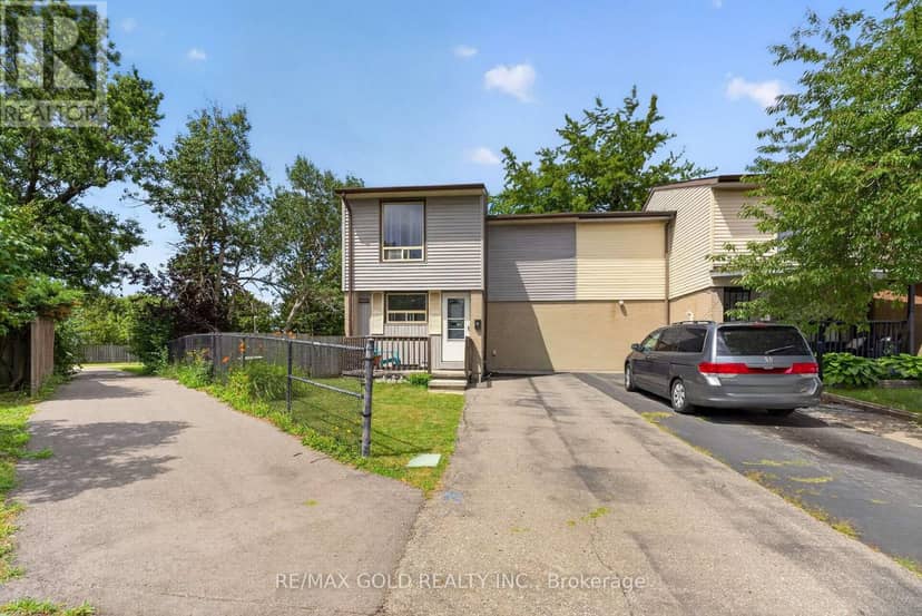 13 Gold Pine Court — photo 2 of 40