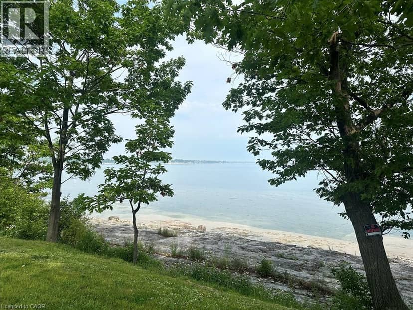 2823 LAKESHORE Road — photo 4 of 11