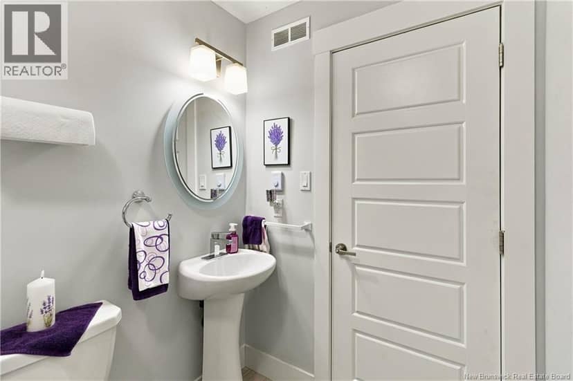 19 Satleville Crescent — photo 24 of 40