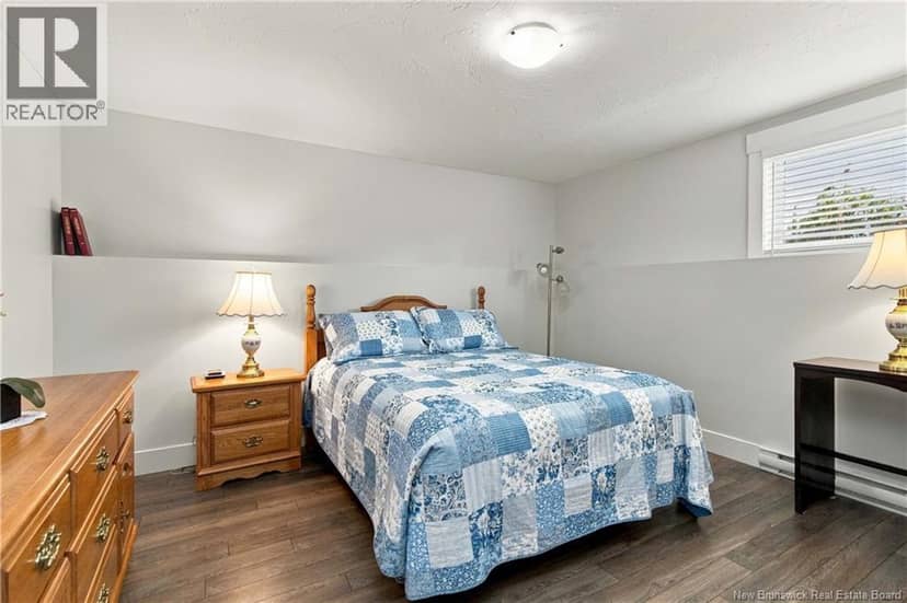 19 Satleville Crescent — photo 40 of 40