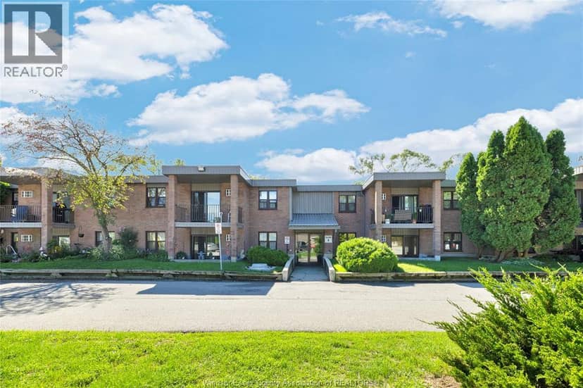 12 Montgomery Unit# A205, Wallaceburg, photo 2
