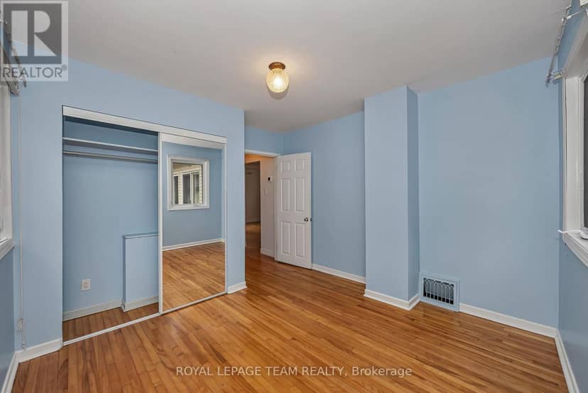 658 Tweedsmuir Avenue — photo 20 of 40