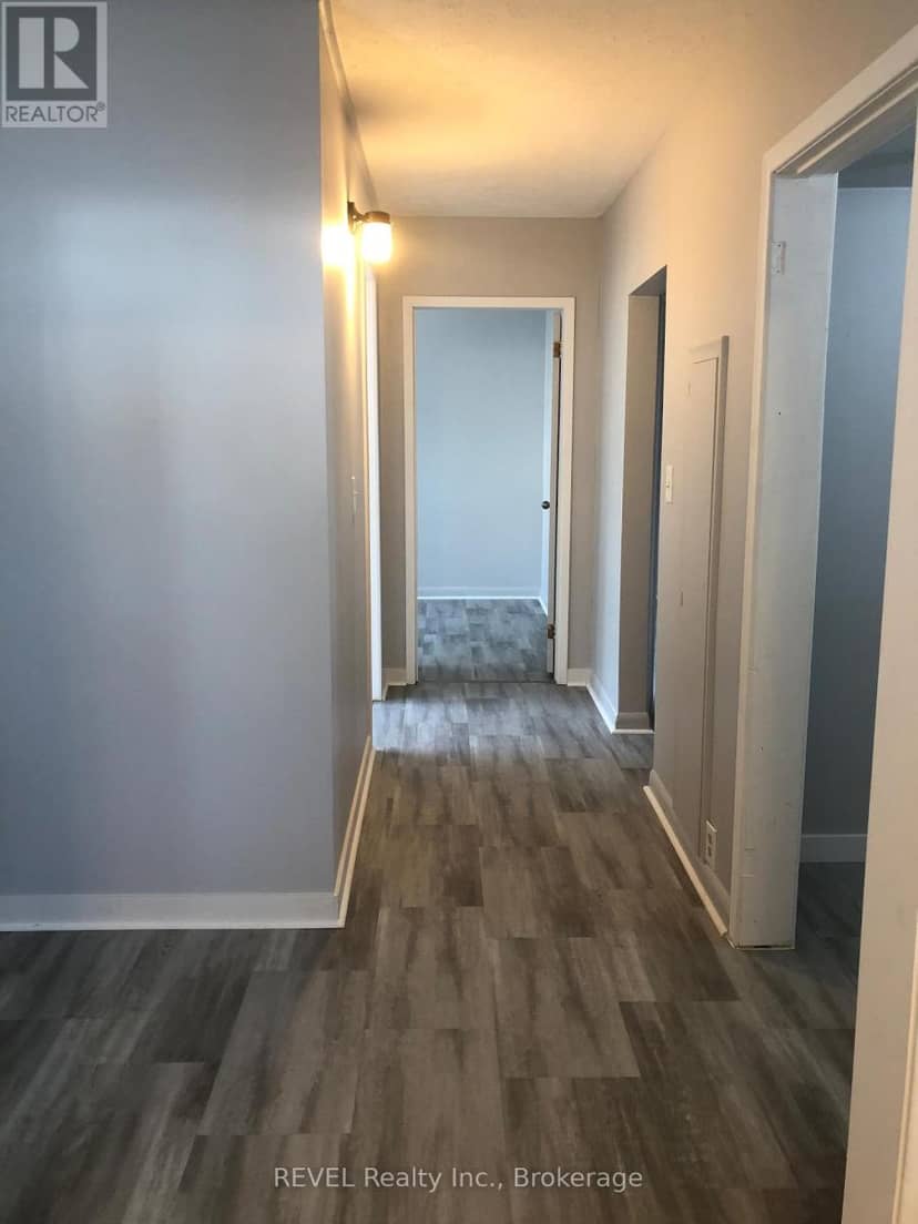 4591 Homewood Avenue — photo 15 of 23