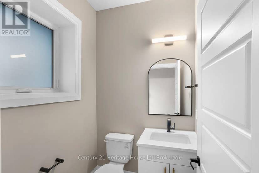 703 - 361 Quarter Town Line, Tillsonburg, photo 3