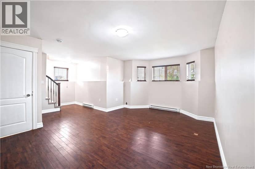 46 Holland Drive — photo 27 of 30