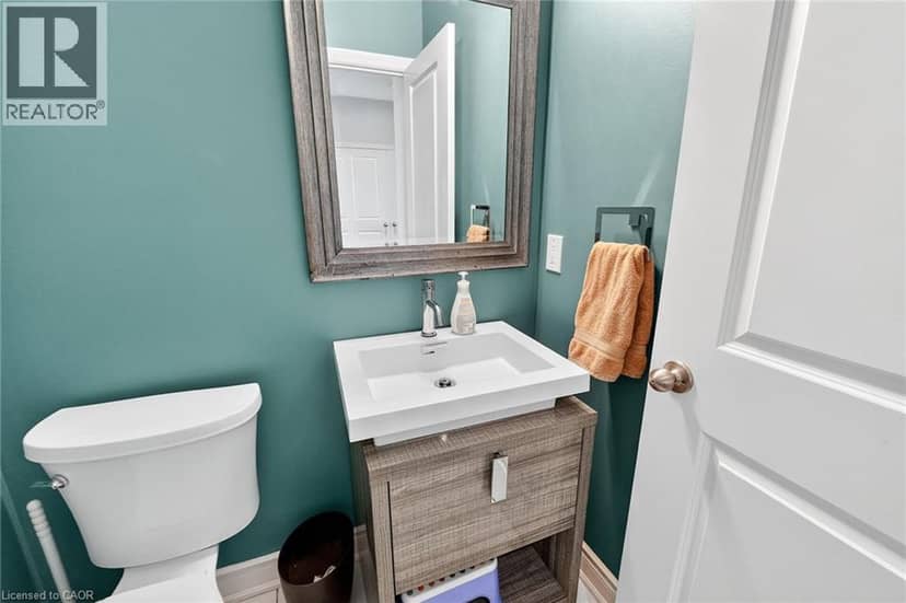 82 CHAUMONT Drive — photo 17 of 40
