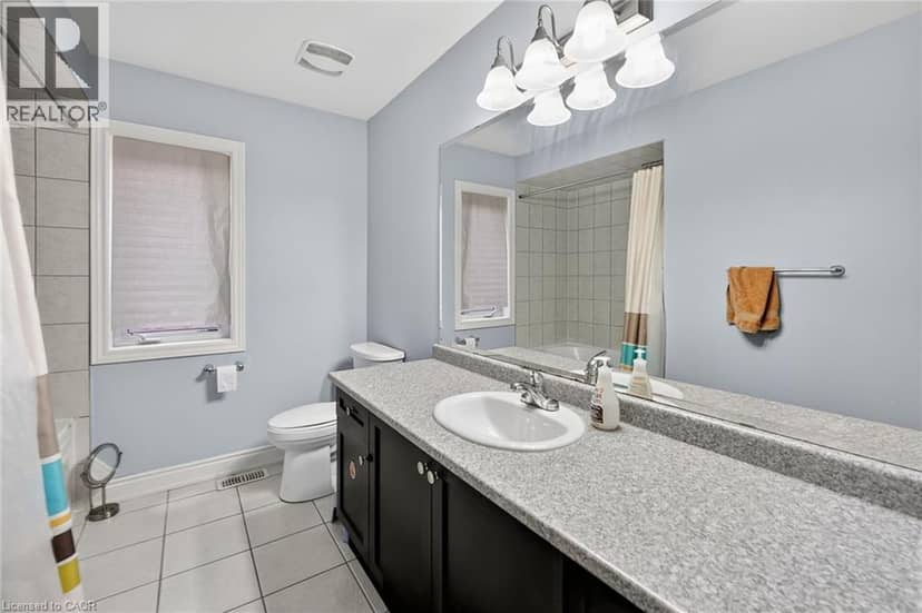 82 CHAUMONT Drive — photo 32 of 40