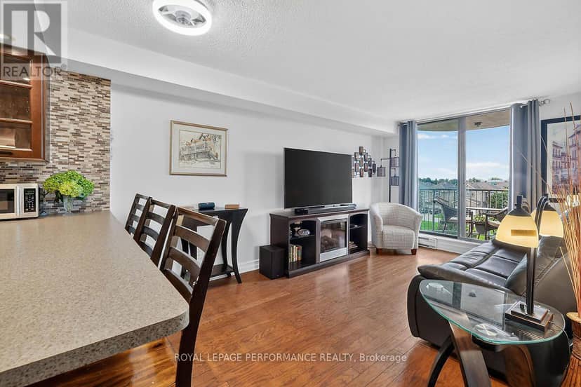 403 - 1440 Heron Road, Ottawa, photo 6